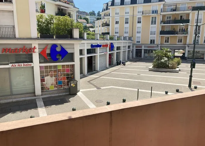 Charmant et hypercentral